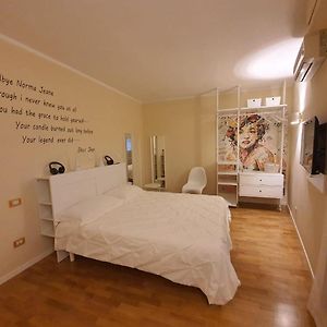 B&B Metro'